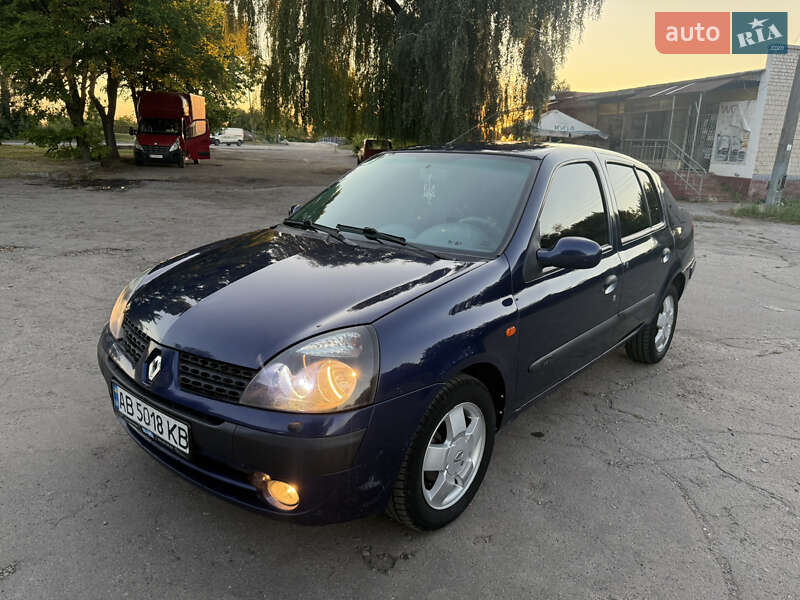 Renault Clio 2003