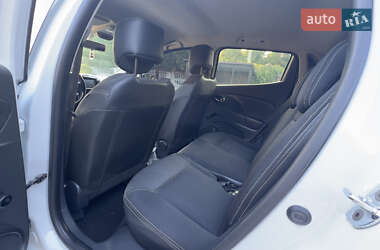 Хэтчбек Renault Clio 2013 в 