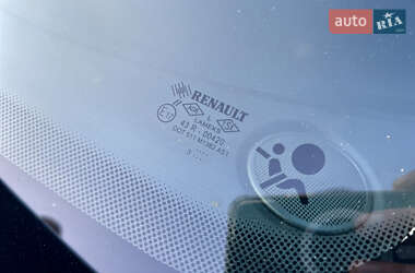 Хэтчбек Renault Clio 2013 в 