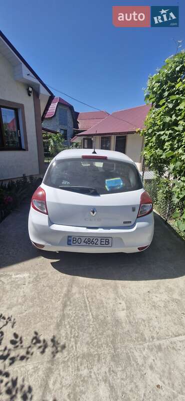 Хэтчбек Renault Clio 2013 в Тернополе фото 2 Хэтчбек Renault Clio 2013 в Тернополе