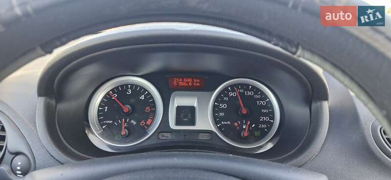 Хэтчбек Renault Clio 2013 в Тернополе фото 6 Хэтчбек Renault Clio 2013 в Тернополе