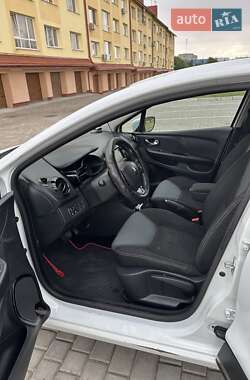 Хэтчбек Renault Clio 2016 в 