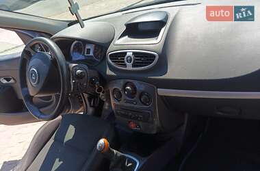 Универсал Renault Clio 2012 в 