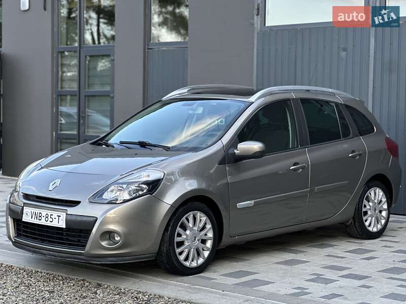 Универсал Renault Clio 2010 в Ивано-Франковске