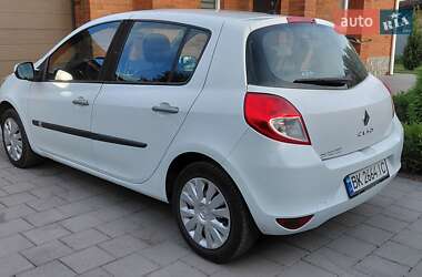 Хетчбек Renault Clio 2010 в Сумах