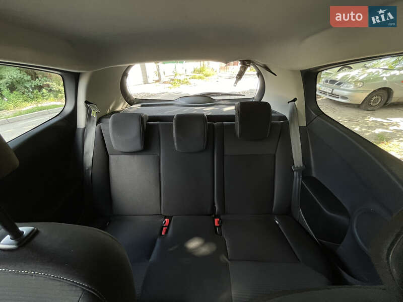 Хэтчбек Renault Clio 2013 в Киеве