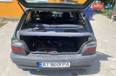 Хэтчбек Renault Clio 1995 в 