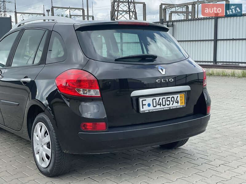 Хэтчбек Renault Clio 2008 в Луцке