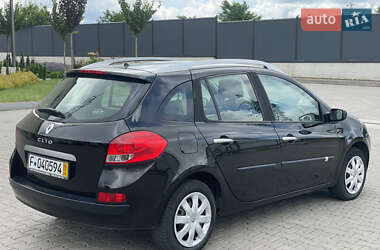 Хэтчбек Renault Clio 2008 в 