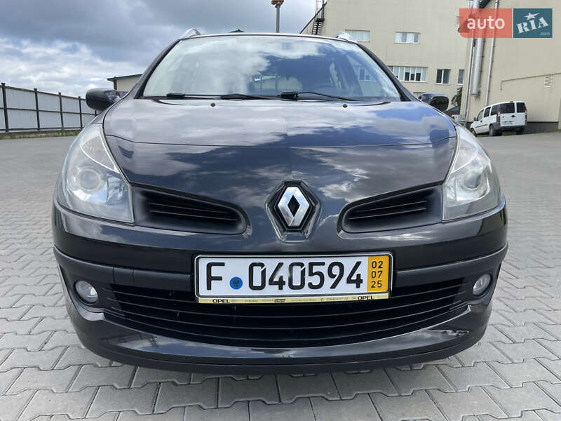 Хэтчбек Renault Clio 2008 в Луцке