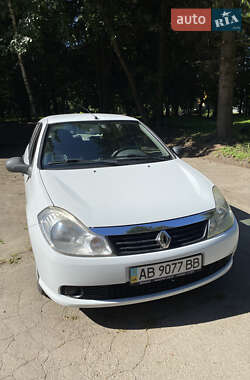 Седан Renault Clio 2009 в Виннице