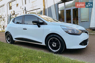 Хетчбек Renault Clio 2013 в 