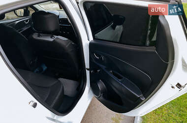 Хетчбек Renault Clio 2013 в 