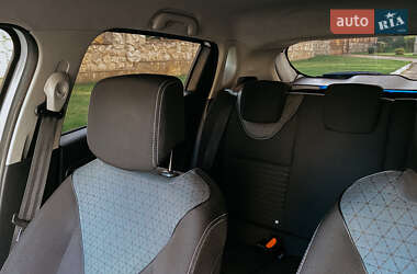 Хетчбек Renault Clio 2013 в 