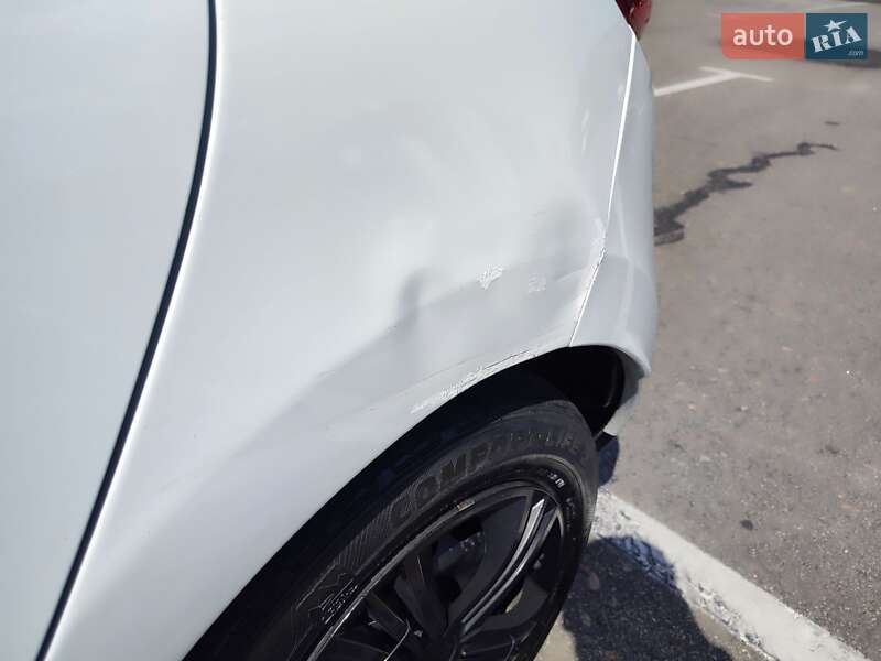 Хэтчбек Renault Clio 2013 в Киеве