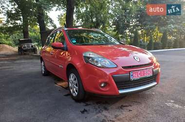 Универсал Renault Clio 2011 в 