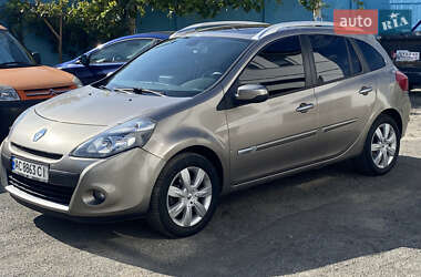 Универсал Renault Clio 2010 в Киеве