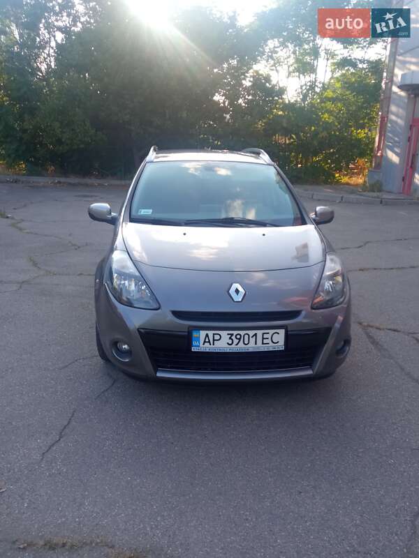 Универсал Renault Clio 2011 в 