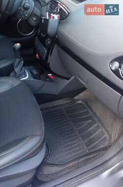 Универсал Renault Clio 2011 в 