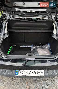Хэтчбек Renault Clio 2012 в 