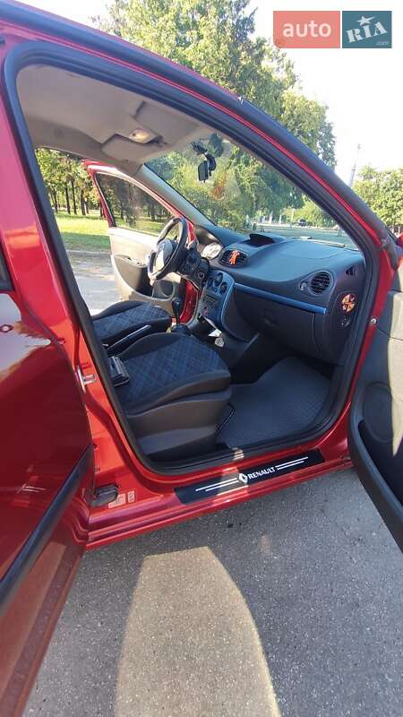 Хэтчбек Renault Clio 2007 в Харькове фото 16 Хэтчбек Renault Clio 2007 в Харькове