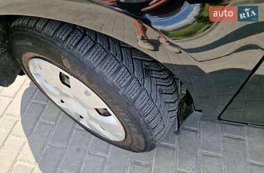 Хэтчбек Renault Clio 2012 в 