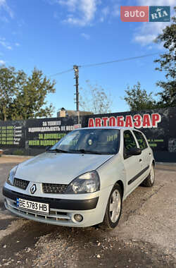 Хэтчбек Renault Clio 2003 в Первомайске