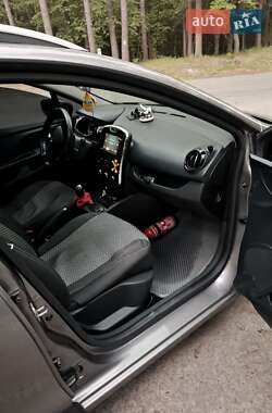 Универсал Renault Clio 2013 в Лубнах