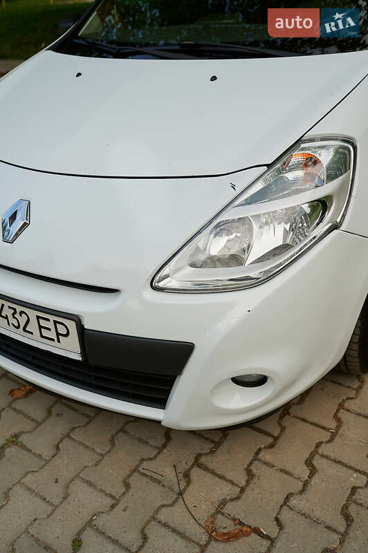 Хэтчбек Renault Clio 2013 в Луцке