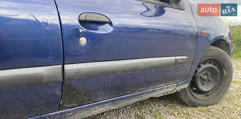 Хетчбек Renault Clio 2002 в Львові фото 7 Хетчбек Renault Clio 2002 в Львові