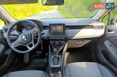 Хэтчбек Renault Clio 2023 в 