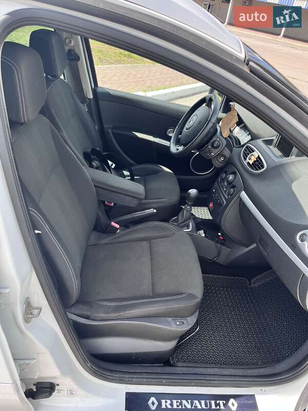 Универсал Renault Clio 2009 в Кременчуге