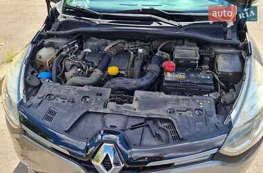 Универсал Renault Clio 2015 в 