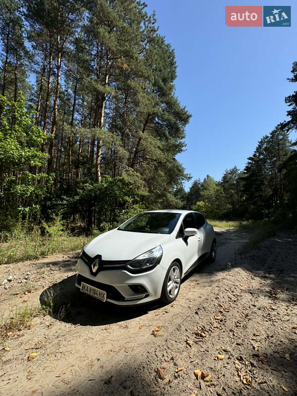 Хэтчбек Renault Clio 2016 в Кобеляках