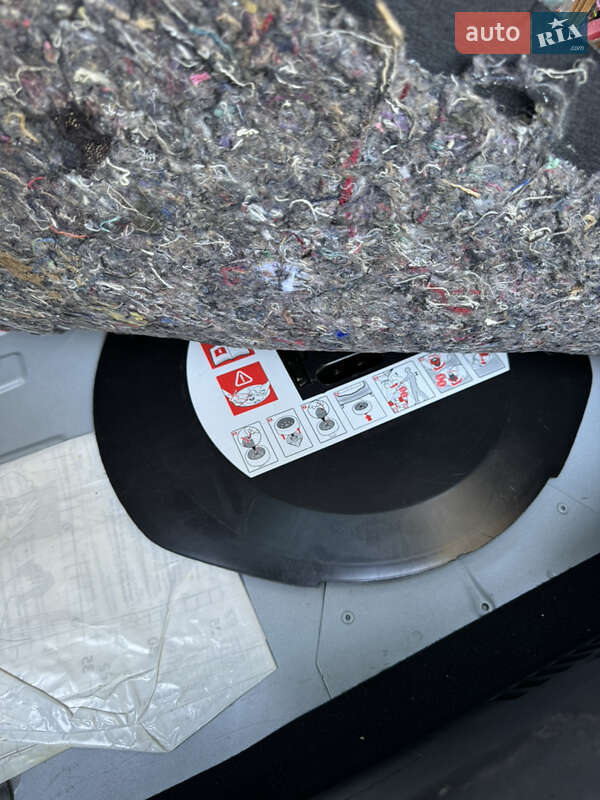 Хэтчбек Renault Clio 2016 в Кобеляках