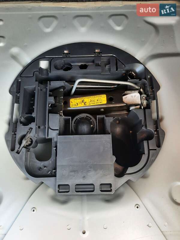 Универсал Renault Clio 2009 в Ровно фото 41 Универсал Renault Clio 2009 в Ровно