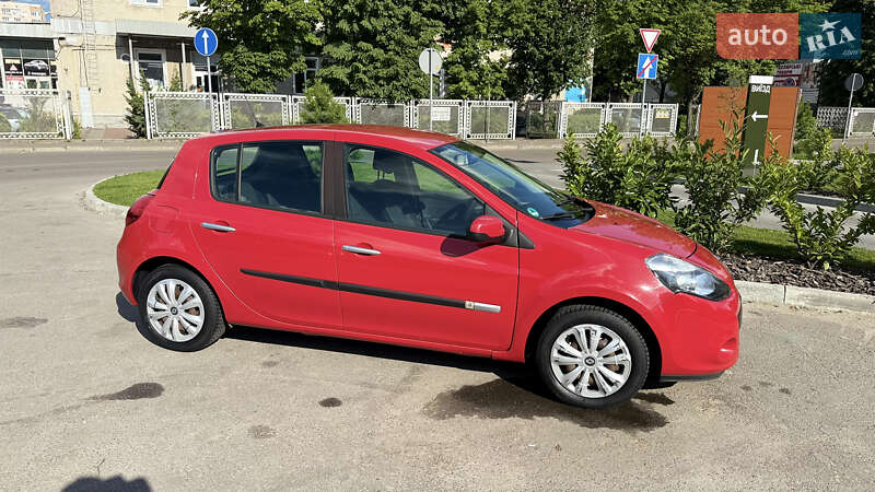 Хэтчбек Renault Clio 2009 в Львове фото 3 Хэтчбек Renault Clio 2009 в Львове