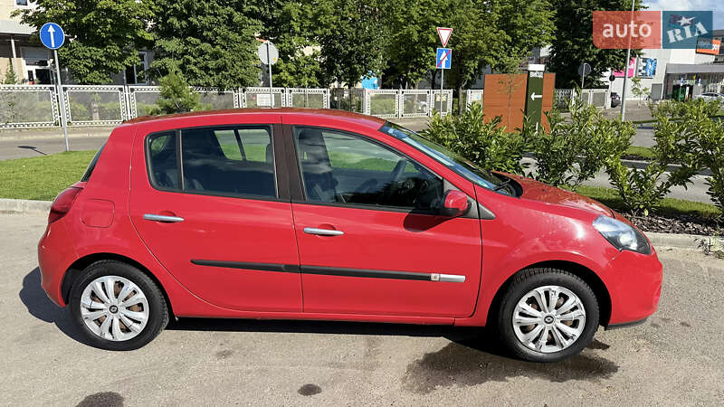 Хэтчбек Renault Clio 2009 в Львове фото 11 Хэтчбек Renault Clio 2009 в Львове