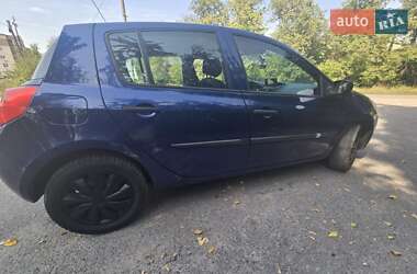 Хэтчбек Renault Clio 2006 в Виннице