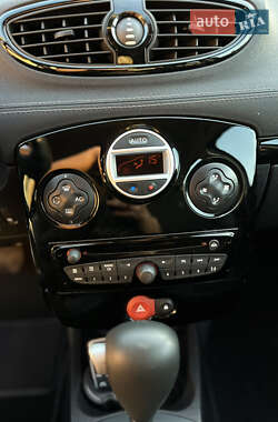 Хэтчбек Renault Clio 2012 в 