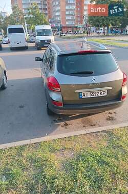 Хэтчбек Renault Clio 2009 в 