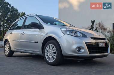 Универсал Renault Clio 2011 в 