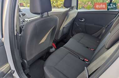 Универсал Renault Clio 2011 в 