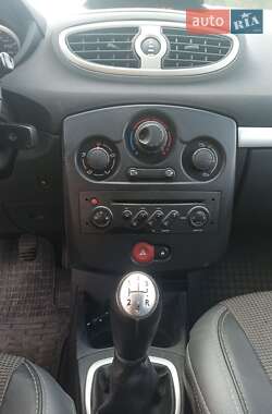 Универсал Renault Clio 2008 в 