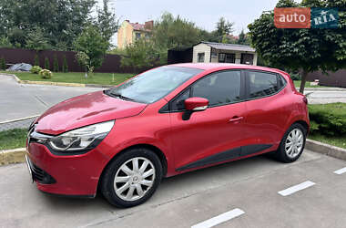 Хэтчбек Renault Clio 2013 в 