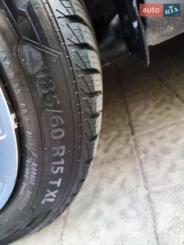Хэтчбек Renault Clio 2011 в Львове