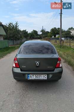 Седан Renault Clio 2006 в 