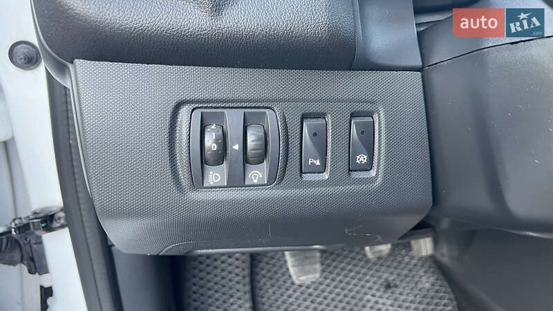 Универсал Renault Clio 2014 в Ровно фото 16 Универсал Renault Clio 2014 в Ровно