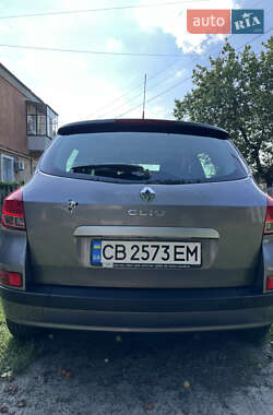 Универсал Renault Clio 2012 в Чернигове
