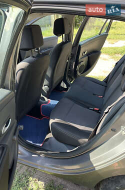 Универсал Renault Clio 2012 в Чернигове